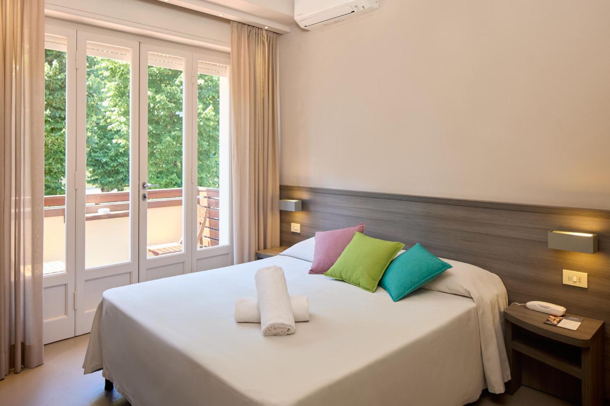 Hotel Crystal Marina di Pietrasanta Eksteriør billede