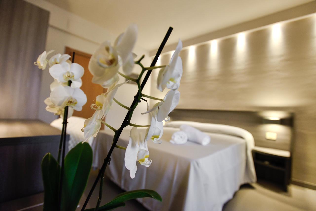Hotel Crystal Marina di Pietrasanta Eksteriør billede