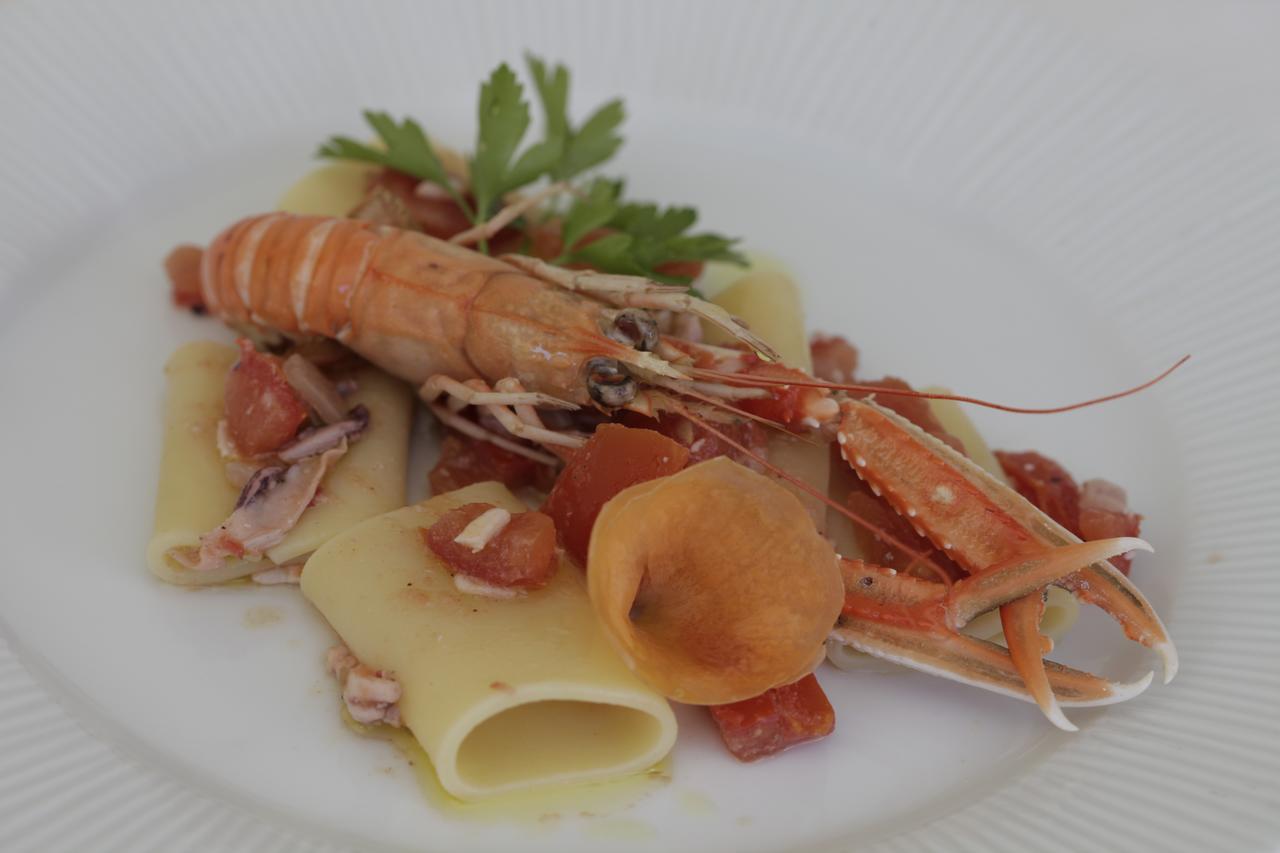Hotel Crystal Marina di Pietrasanta Eksteriør billede